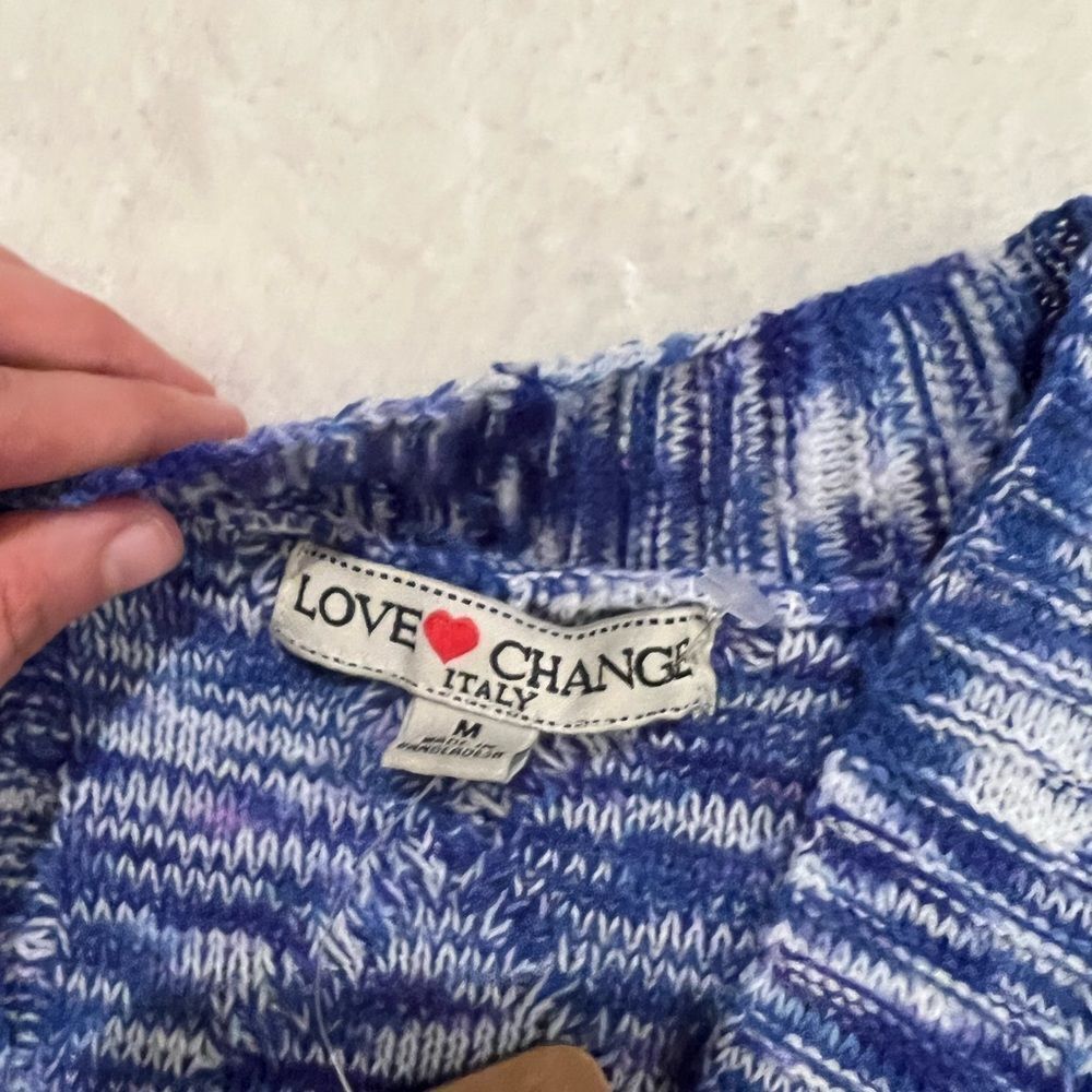 Love Change Italy Cropped Sweater - Picture 6 of 6